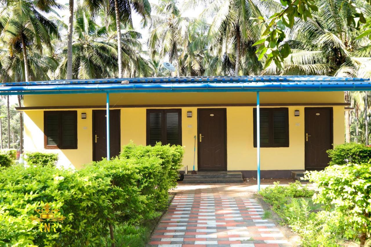 Royal Nature Resort Pollāchi Exterior photo
