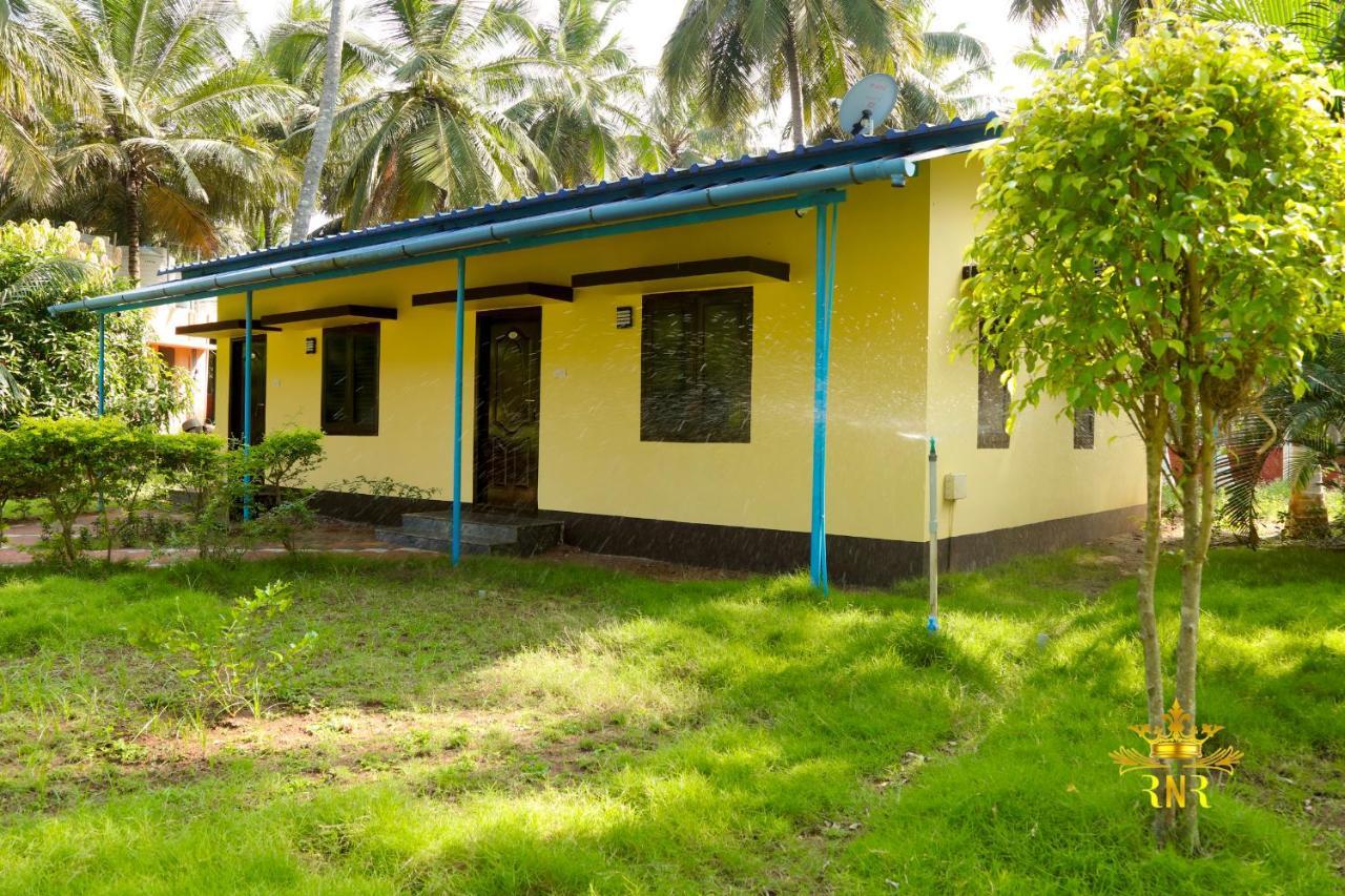 Royal Nature Resort Pollāchi Exterior photo